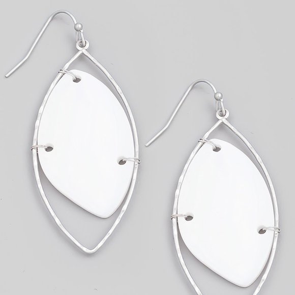 NEW! Silver Finish Leaf Hoop Earrings - Picture 1 of 1